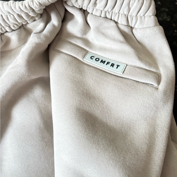 Comfrt Travel Essentials Sweatpants XS Stone - Picture 3 of 4
